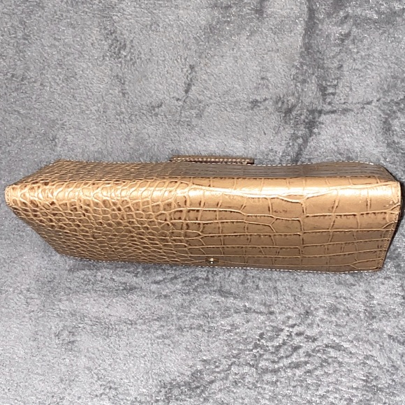 Kate Spade Gold Croc Skin Cashmere Long Clutch Snap Wallet EUC - Picture 11 of 12